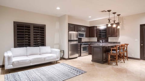 Guest House - Full kitchen w/ counter seating, living room, TV, & in unit W/D