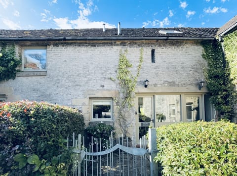 Mycock Cottage