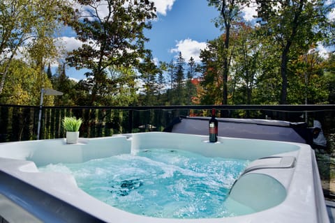 The Hot Tub is available all year around!! Enjoy 4-person spa.