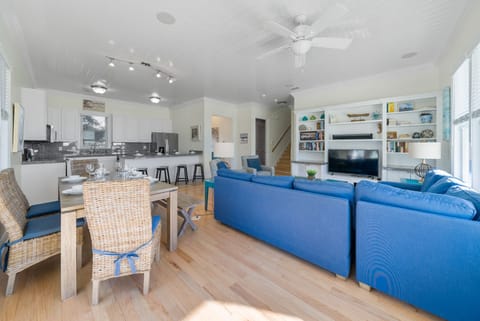 Surfer Dog | 1st Floor | Open Concept Living, Dining and Kitchen Space