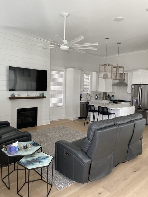Living room and kitchen (view from front door)