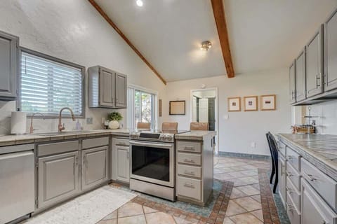 We have a fully equipped kitchen. Along with many other products and appliances, we also offer a refrigerator, microwave, stove, coffee machine, and more!