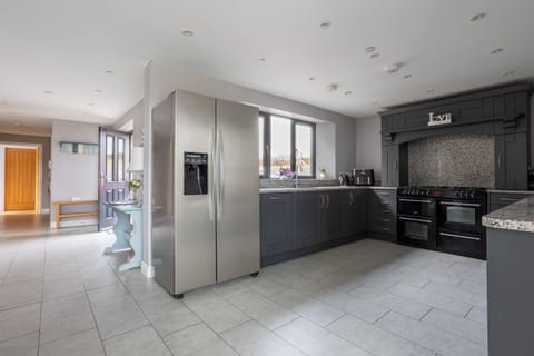 Ty Rhos Newydd Kitchen to Front Door