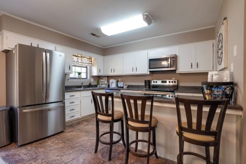 Kitchen | Spices | Coffee Maker | Blender | Toaster | High Chair