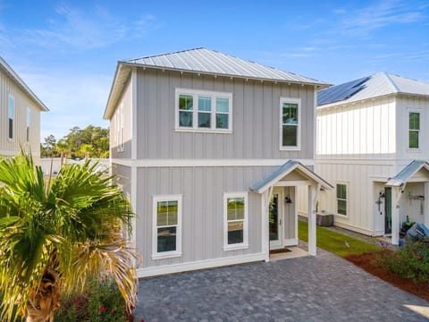 NEW Inlet Beach House, Sleeps 14, 10 beds