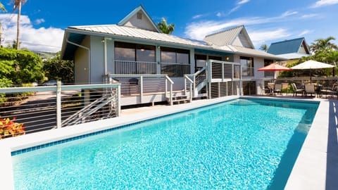 Sparkling pool, deck and back patio