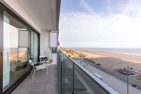 Make the most of this terrace with stunning sea view