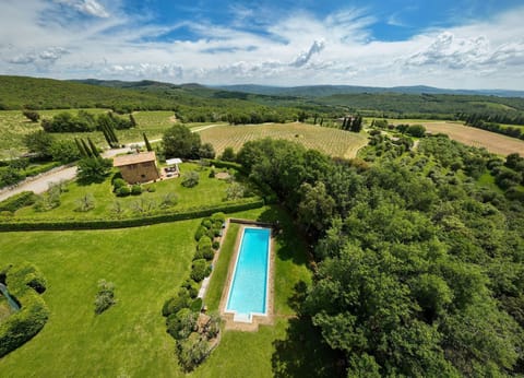 San Donato Retreat - the property with Garden and shared Pool