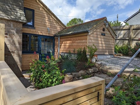 The Old Potting Shed entrance 