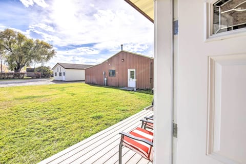 Exterior | Driveway (7 Vehicles) | RV/Trailer Parking Allowed