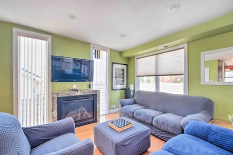 Washington, D.C. Vacation Rental | 3BR | 2BA | Stairs Required to Enter