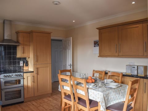 Kitchen/diner | Lochboisdale Cottage, Lochboisdale