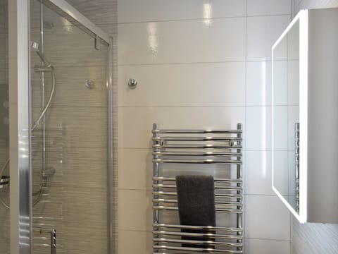 En-suite | Lavender Cottage, Melmerby