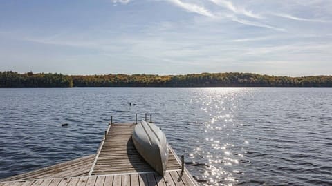 Beautiful Sunny Days at Priscilla's Cottage on Bass Lake