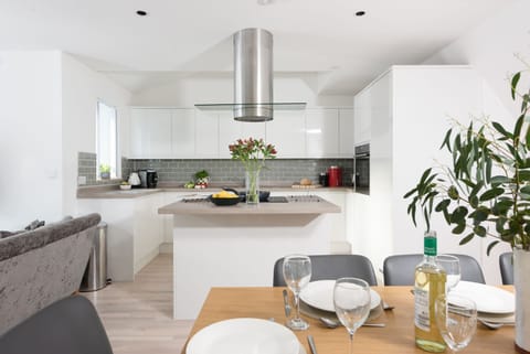 Kitchen and dining areas - Artemis House