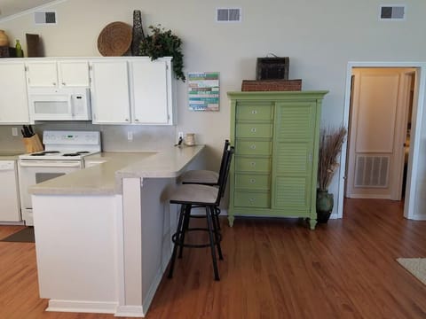 Well appointed kitchen, with all the tools for even the most difficult meal!