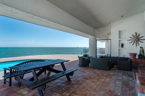 Beautiful Large Bay Front Patio