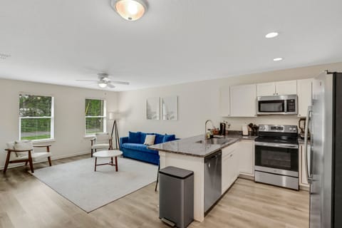 Full sized kitchen for all your cooking needs.