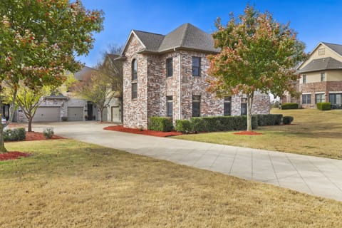 As you arrive this is what you will see when you pull in. First Condo on the R.