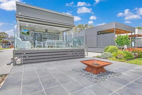 Firepit area 2