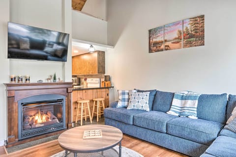 Lincoln Vacation Rental | 2BR | 2BA | Stairs Required for Access | 1,400 Sq Ft