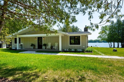 Chicory Lake House is located directly on Kangaroo Lake in Baileys Harbor.