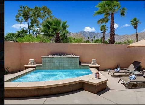 Private terrace with Mountain View