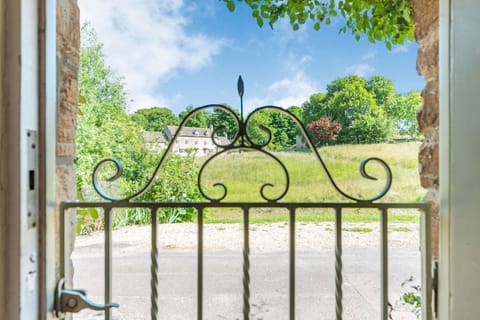 Greenview Cottage - StayCotswold