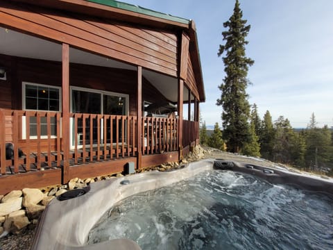 Absolute Relaxation is a 3 Bed/2 Bath home in the Central Colorado Rocky Mountains