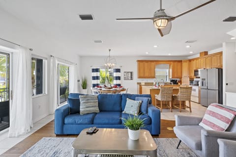 Main floor living area