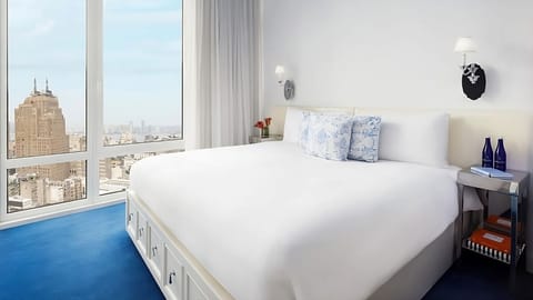 Unit with King size bed