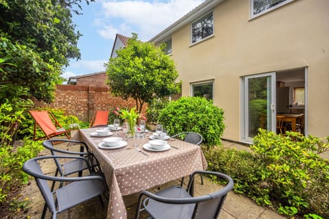 The Pines, Aldeburgh: A tranquil seaside escape