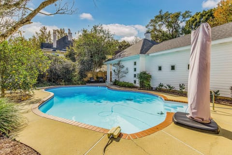 The Carriage House sits behind the Main House - you will have full access to the pool.