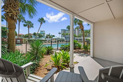 Grand Caribbean Unit 107E - Patio & Pool Area