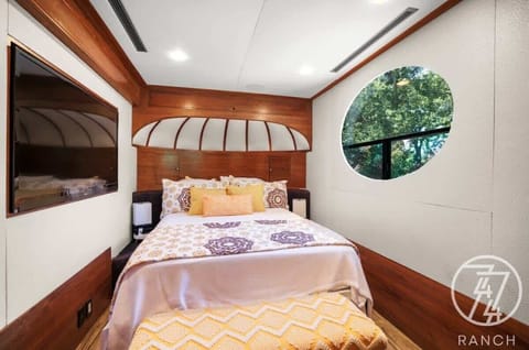 7744 Ranch Skittles Unit Bed Room