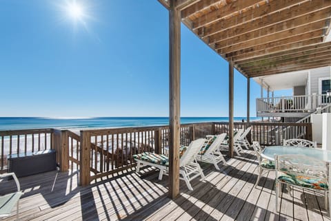 Deck seating
