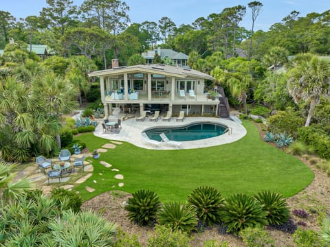 16 Piping Plover - 5 Bedroom Oceanfront Home