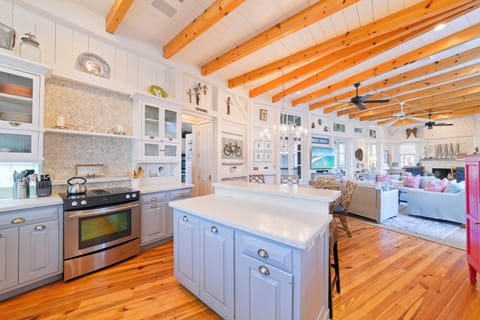 FOUR BURNER ELECTRICAL STOVE TOP, CUSTOM CABINETS