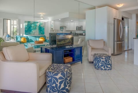 Maalaea Kai 104 Living Room