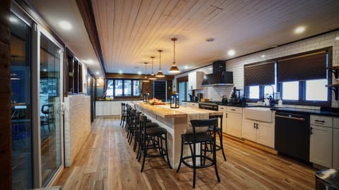 Elegant ambiance for dining