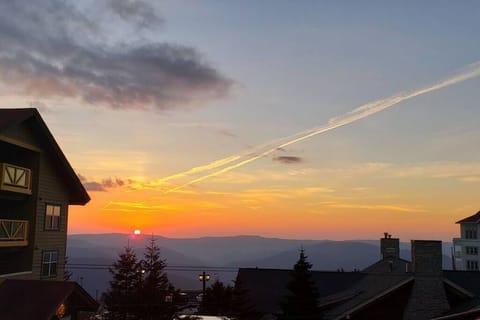 Summer view of the Western Sunset.