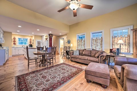 Living Room | Central A/C | Free WiFi