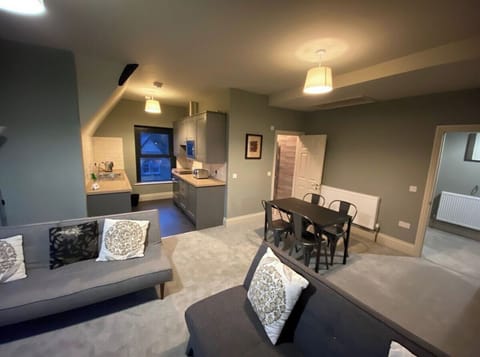 Living Room / Lounge