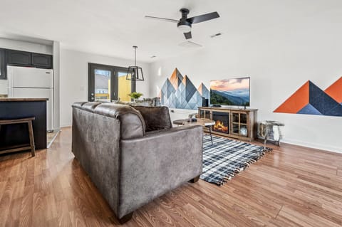 Immerse yourself in nature by making your home away from home in this cozy open-concept condo, nestled in the beautiful Smoky Mountains! Who's ready to make some unforgettable memories?