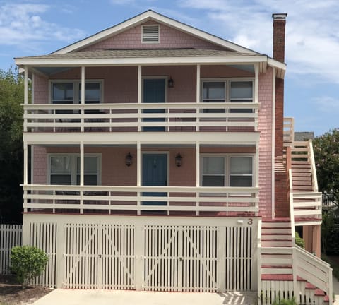 The Pink House frontal street view.