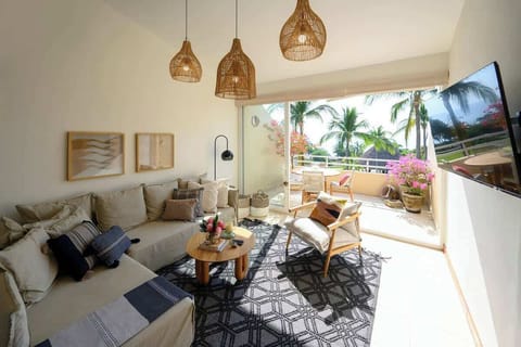 Indoor-outdoor living with sliding glass doors to the patio
