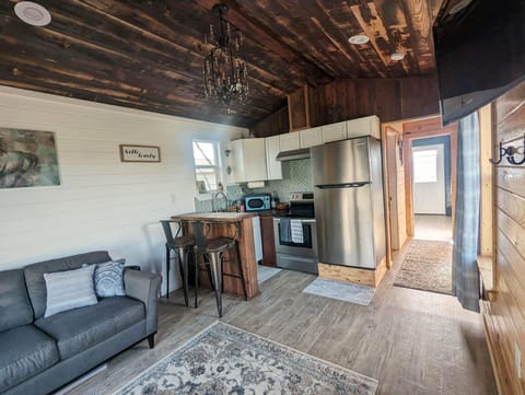 Interior view from front door