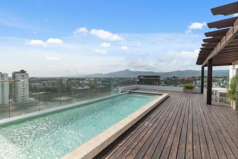 Roof Top pool