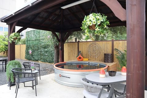 Front yard 