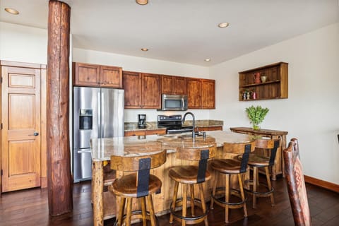 Kitchen, Water Dance Retreat, Breckenridge Vacation Rental